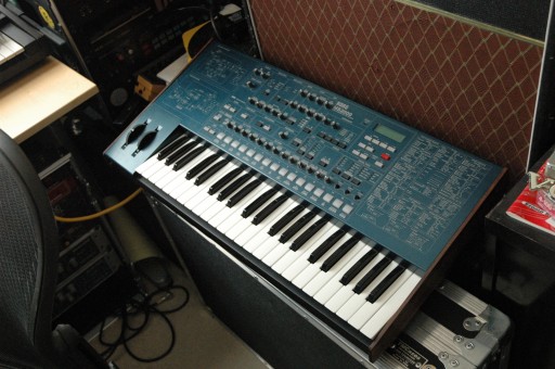 Korg_MS2000