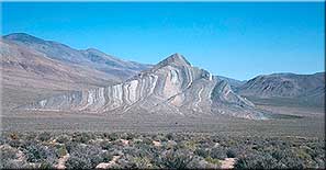 striped_butte_in_butte_valley